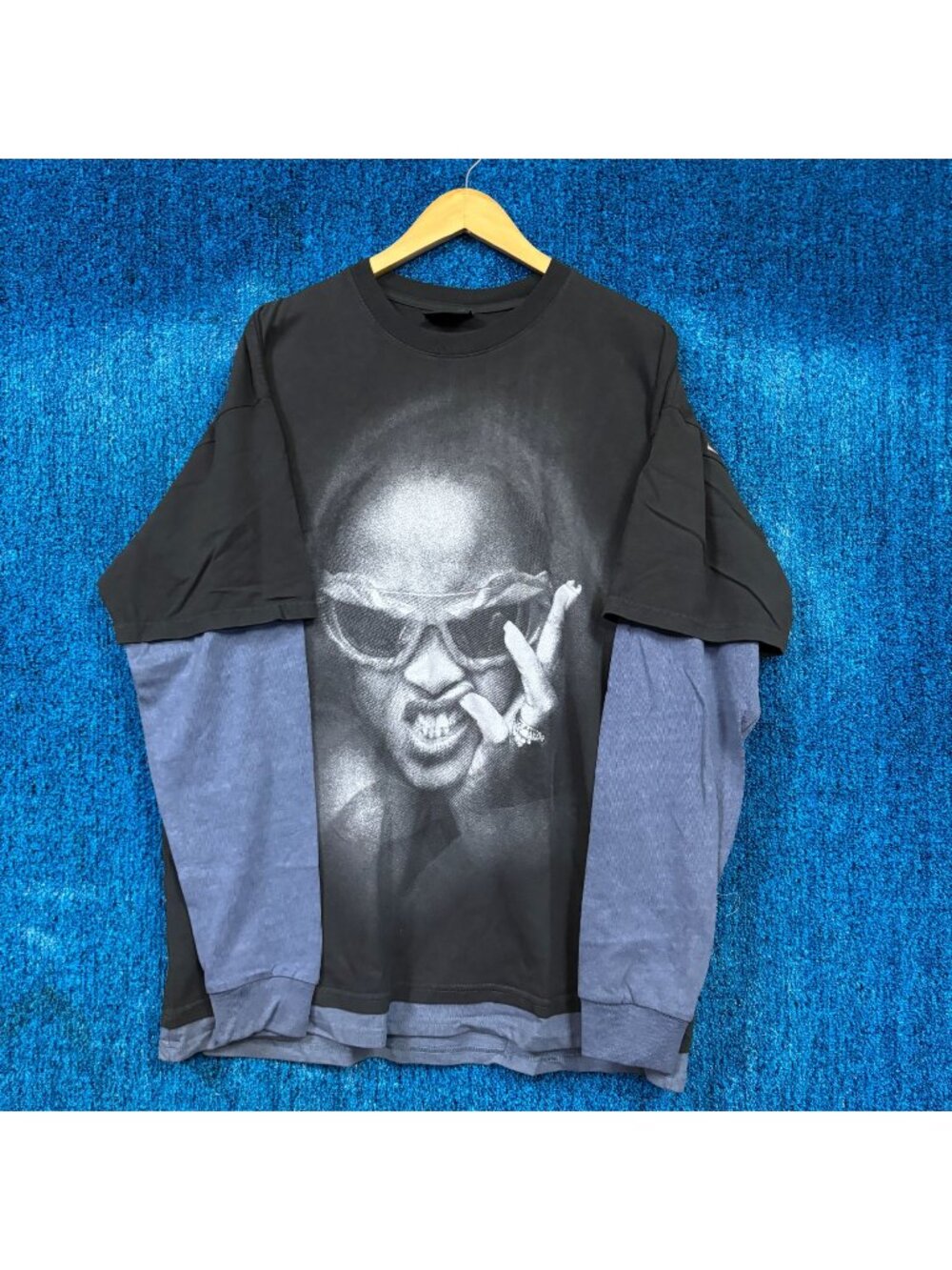 Rihanna 20th Anniversary Rap Layered LS Shirt Size Large